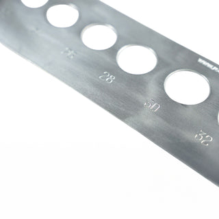 Calibrador Regla Metálico Cerezas 6 calibres  22 a 32mm